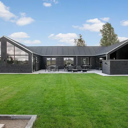 Beautiful In With Sauna * Idestrup